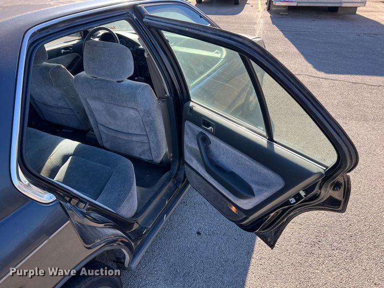 image for item ID9336 1993 Honda Accord