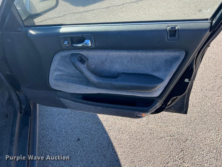 image for item ID9336 1993 Honda Accord