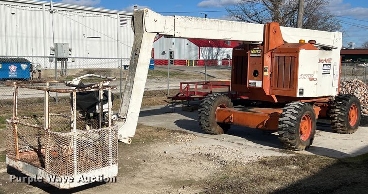 image for item ID9338 1996 Snorkelift ATB-60  boom lift