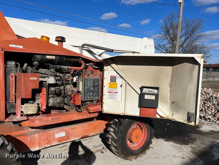 image for item ID9338 1996 Snorkelift ATB-60  boom lift