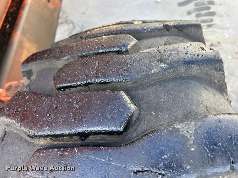 image for item ID9338 1996 Snorkelift ATB-60  boom lift