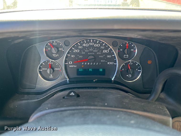 image for item ID9339 2008 Chevrolet Express 3500 LS  van