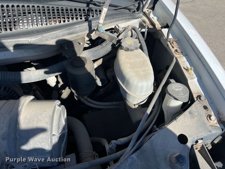 image for item ID9339 2008 Chevrolet Express 3500 LS  van