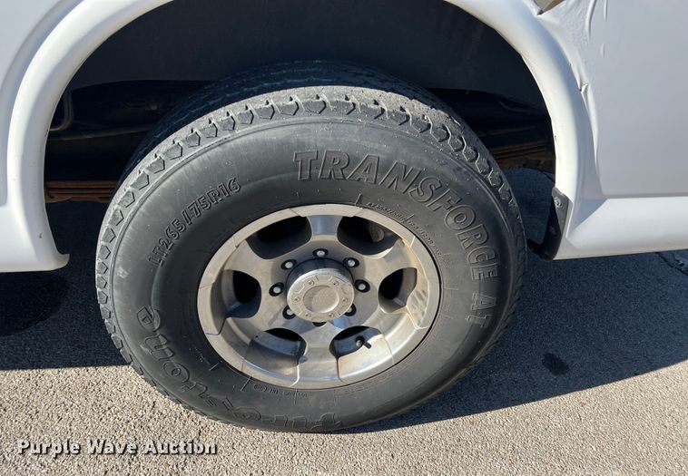 image for item ID9339 2008 Chevrolet Express 3500 LS  van