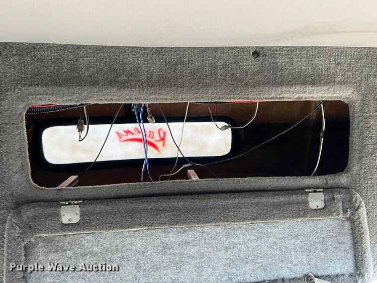 image for item ID9340 2000 International 3400  shuttle bus