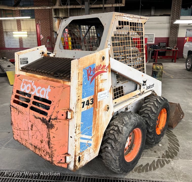 image for item ID9343 Bobcat 743  skid steer loader