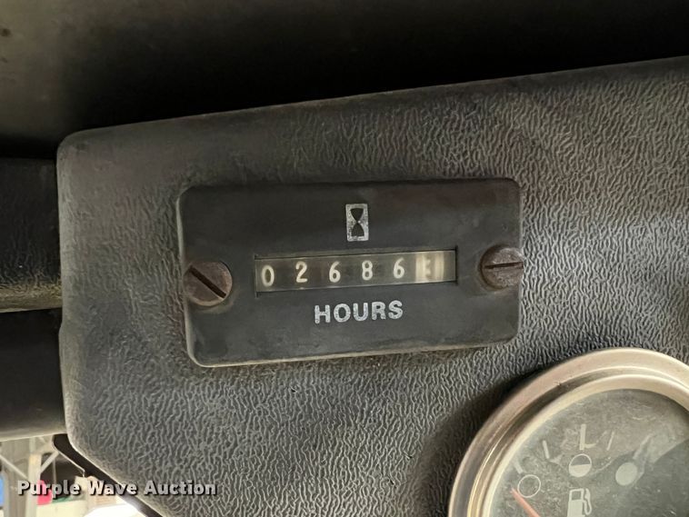 image for item ID9343 Bobcat 743  skid steer loader