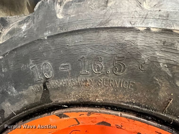 image for item ID9343 Bobcat 743  skid steer loader