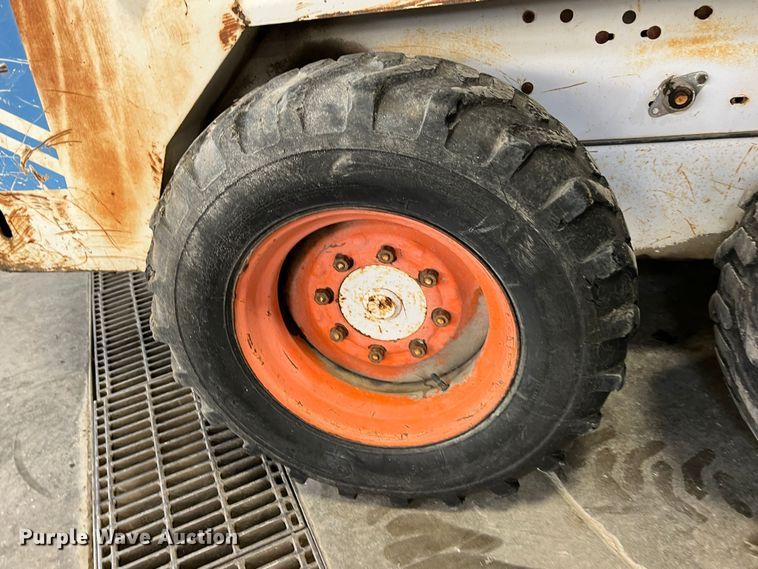 image for item ID9343 Bobcat 743  skid steer loader