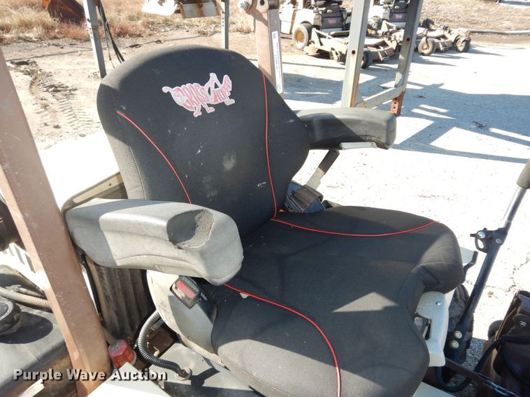 image for item IE9977 Grasshopper 932  ZTR lawn mower