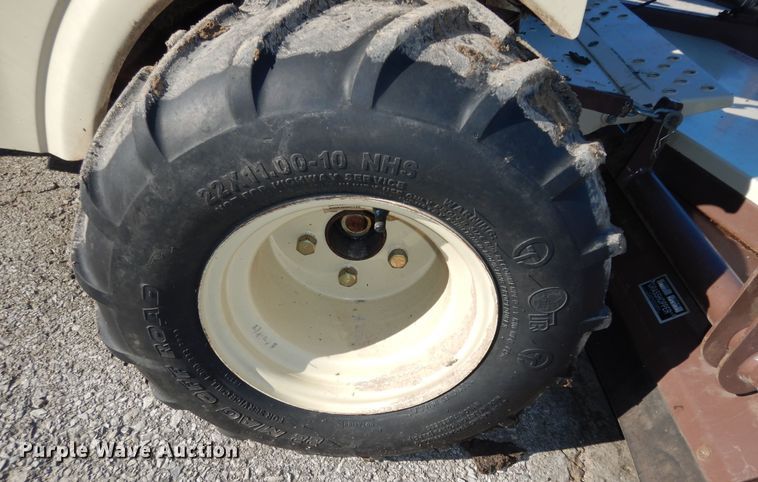 image for item IE9977 Grasshopper 932  ZTR lawn mower