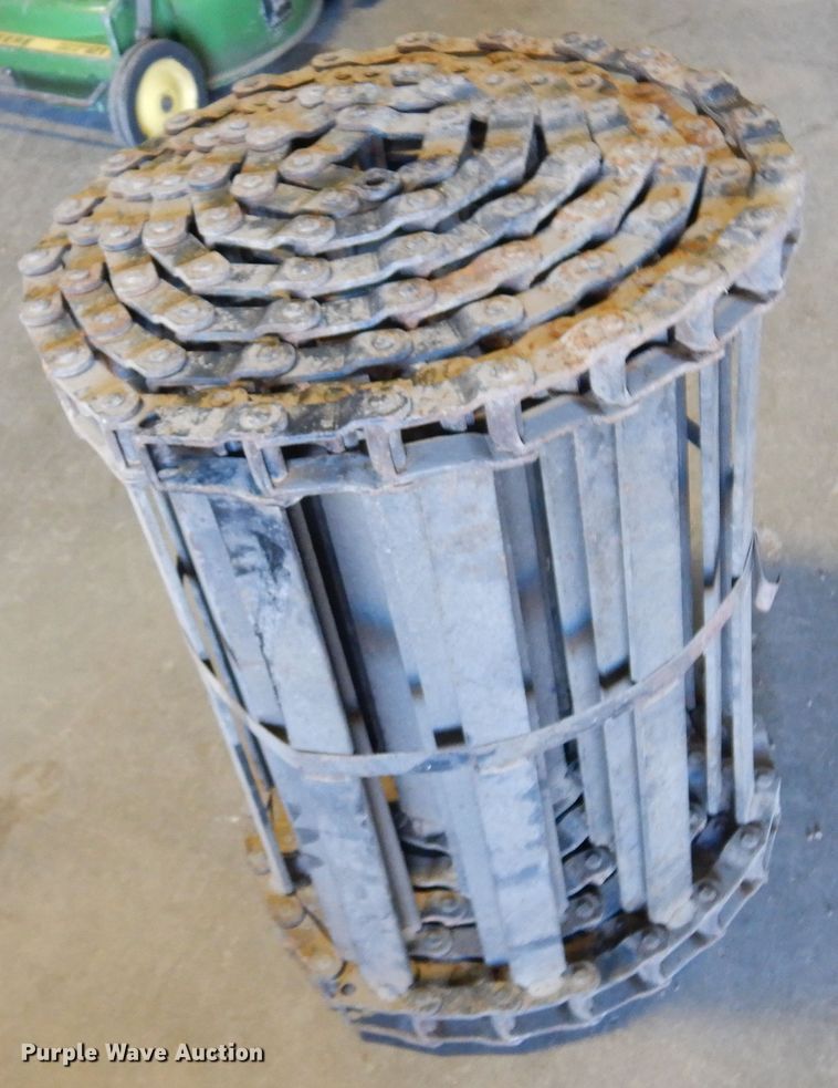 image for item JJ9709 Conveyor slat chain