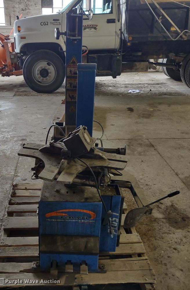 image for item JK9127 Talyn Plus1  tire machine