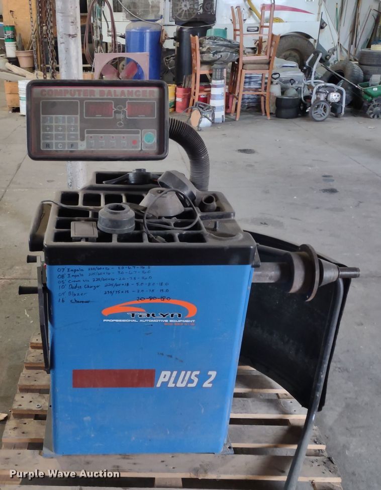 image for item JK9128 Talyn Plus2  wheel balancer