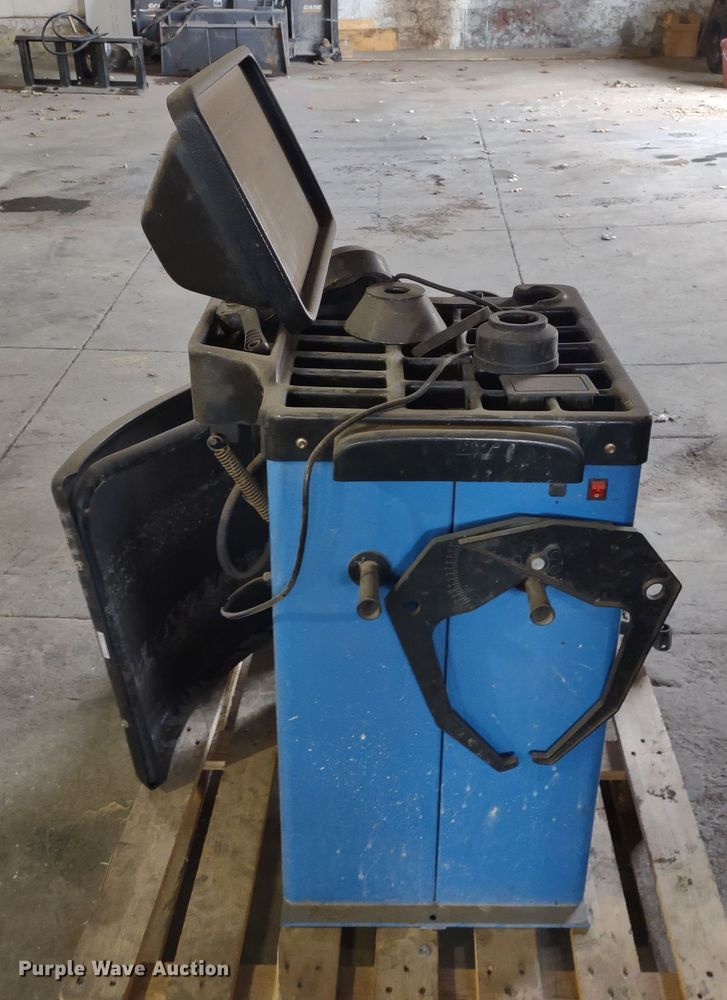 image for item JK9128 Talyn Plus2  wheel balancer