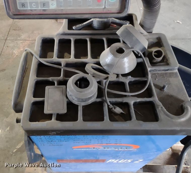 image for item JK9128 Talyn Plus2  wheel balancer