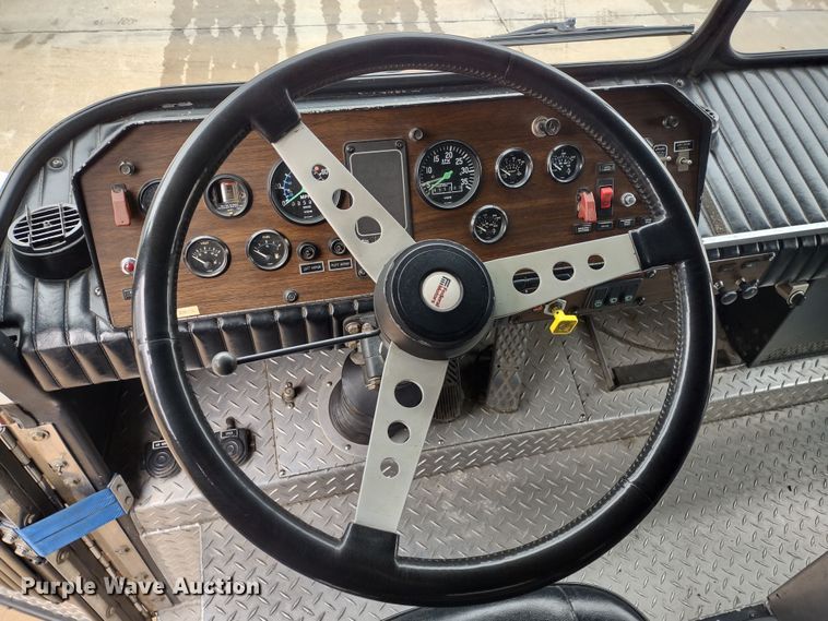 image for item JK9129 1988 Emergency One Protector  pumper fire truck