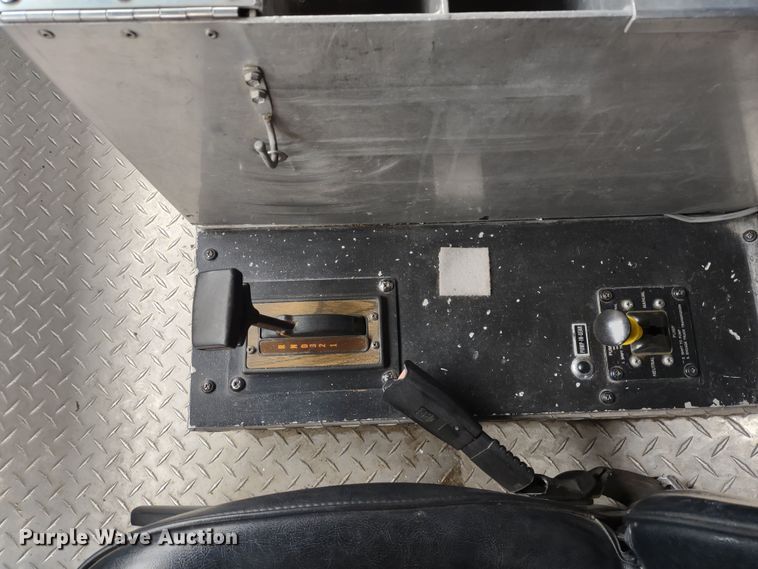 image for item JK9129 1988 Emergency One Protector  pumper fire truck