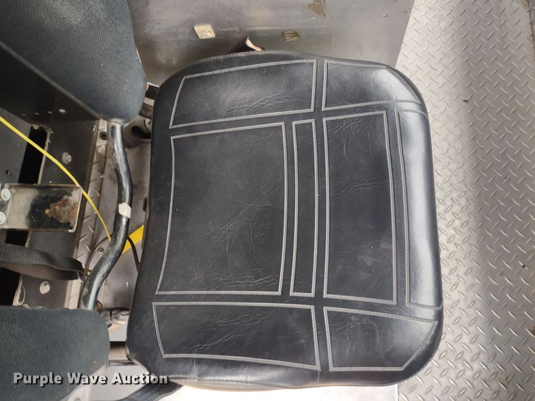 image for item JK9129 1988 Emergency One Protector  pumper fire truck