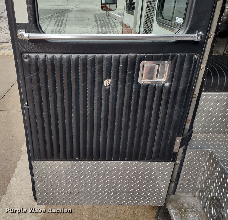 image for item JK9129 1988 Emergency One Protector  pumper fire truck