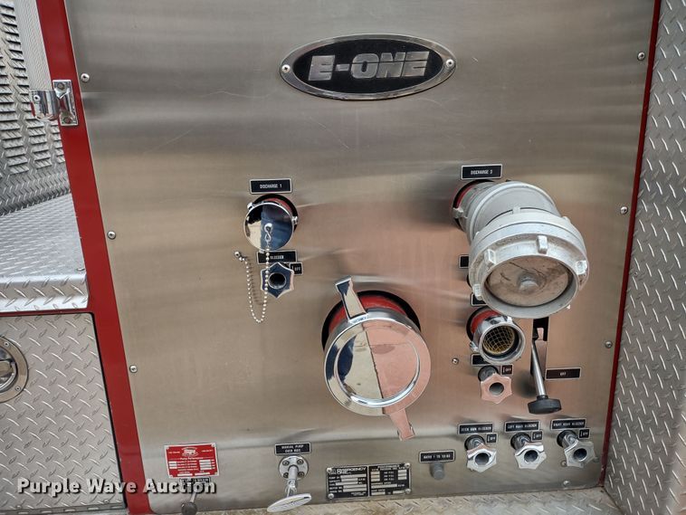 image for item JK9129 1988 Emergency One Protector  pumper fire truck