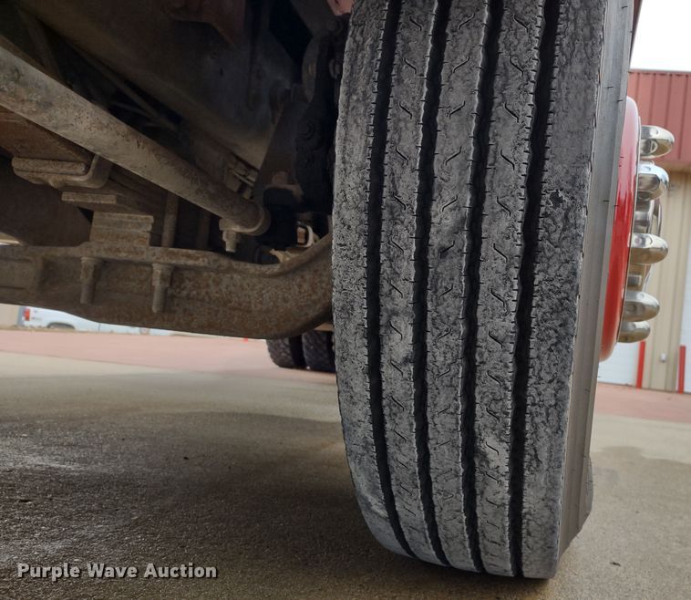 image for item JK9129 1988 Emergency One Protector  pumper fire truck