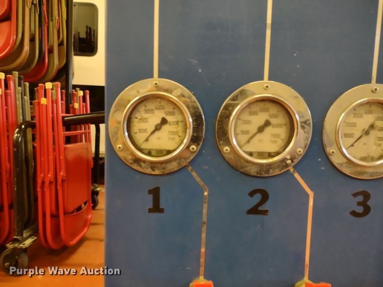 image for item JK9130 Dynatech S-4030  SCBA tank refill station