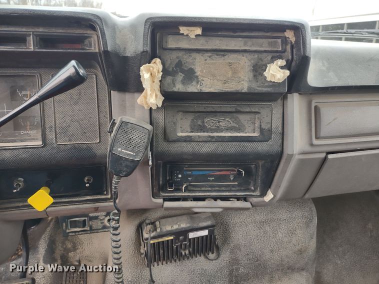 image for item JK9131 1998 Ford F800  refuse truck