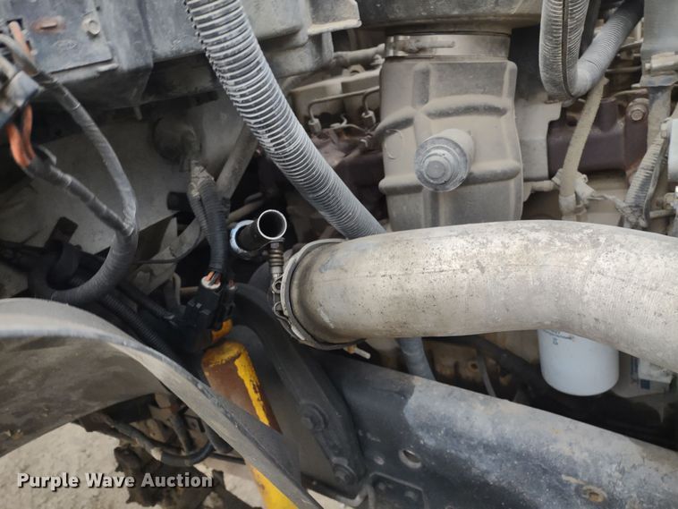 image for item JK9131 1998 Ford F800  refuse truck