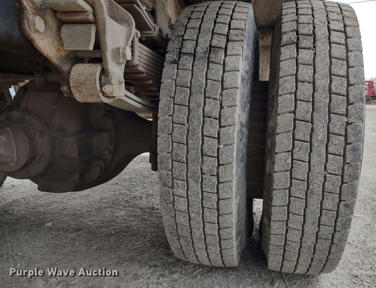 image for item JK9131 1998 Ford F800  refuse truck