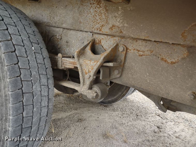 image for item JK9132 2006 International 4200  refuse truck