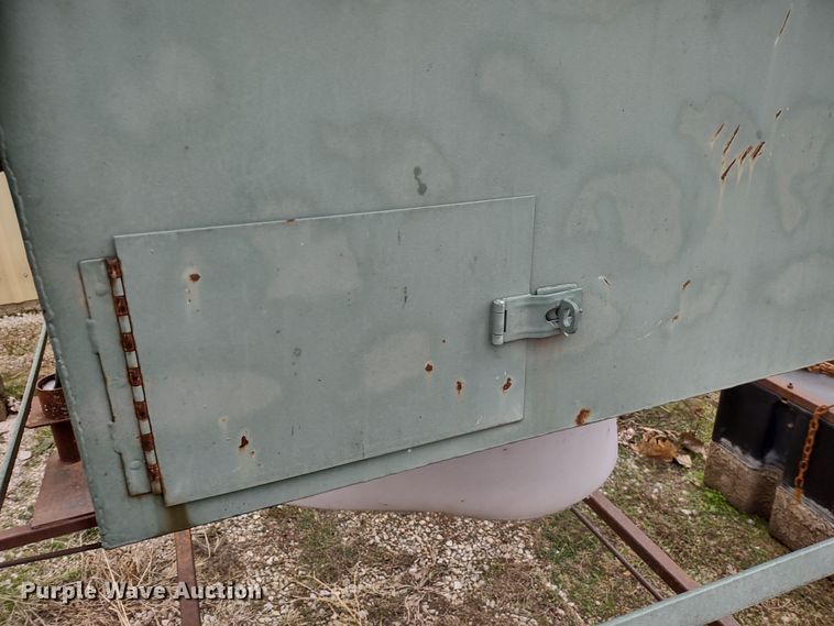 image for item JK9134 (3) fish feeders