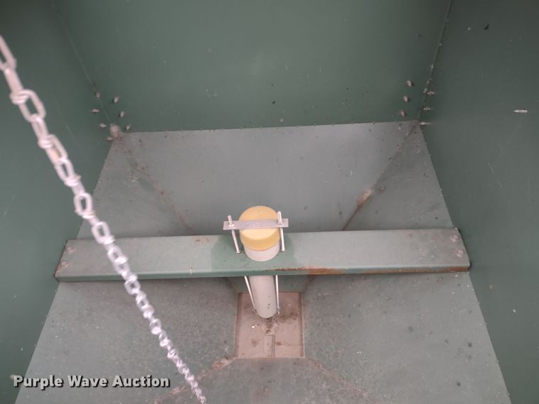 image for item JK9134 (3) fish feeders