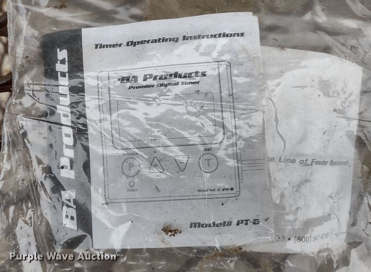 image for item JK9134 (3) fish feeders