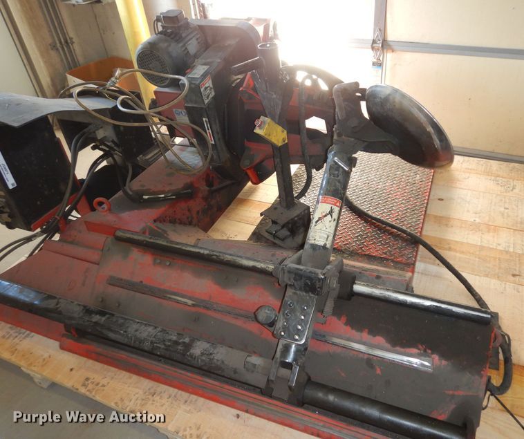 image for item JQ9974 Coats 9500  tire machine