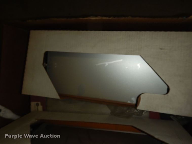 image for item JQ9975 Automotive accessories