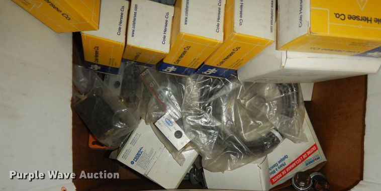 image for item JQ9975 Automotive accessories