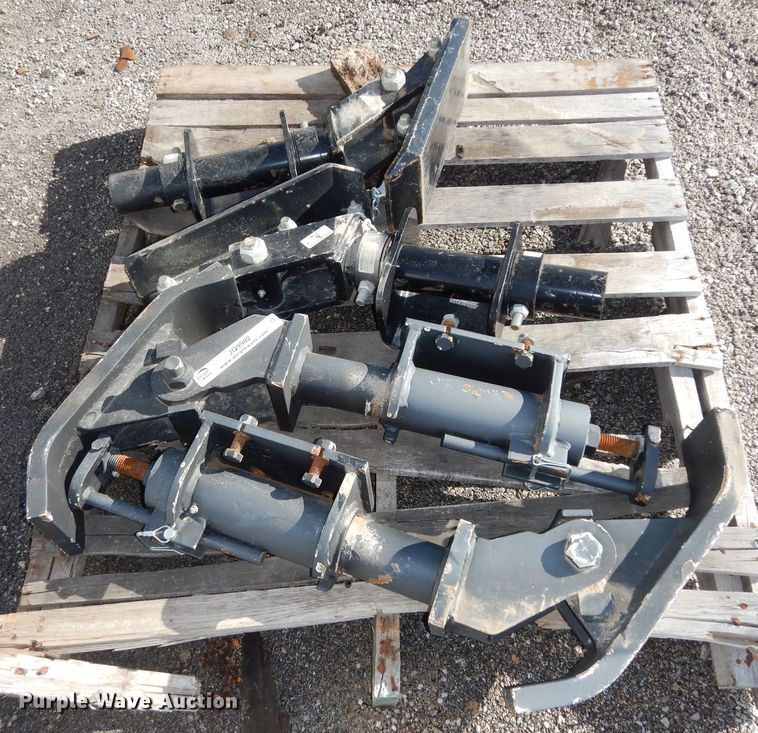 image for item JQ9982 (10) snow plow shoes