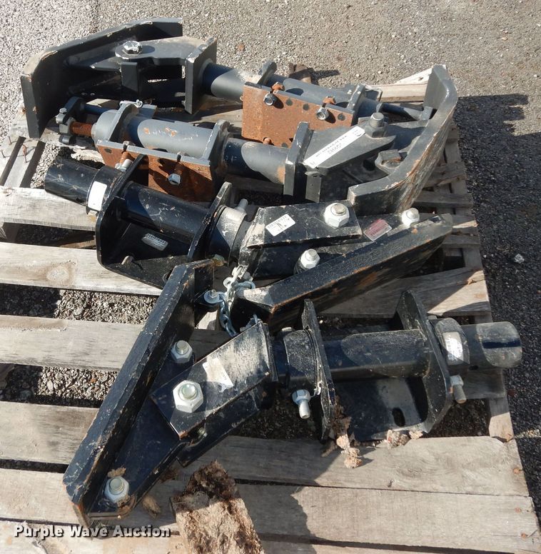 image for item JQ9982 (10) snow plow shoes