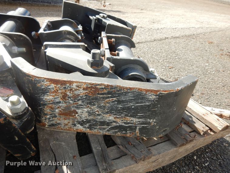 image for item JQ9982 (10) snow plow shoes