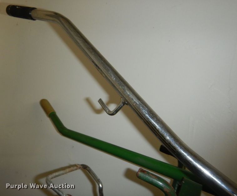 image for item JQ9986 Tools