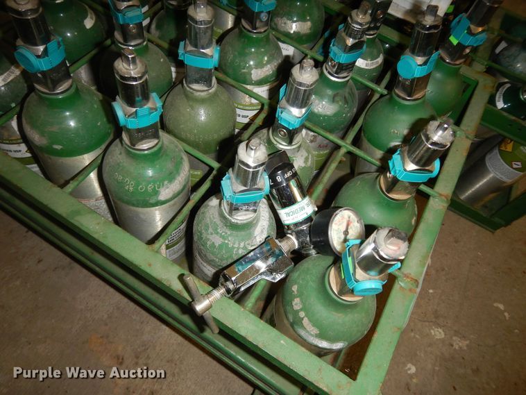image for item JQ9988 Oxygen bottles