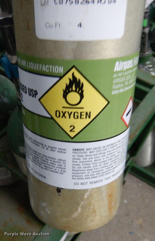 image for item JQ9988 Oxygen bottles