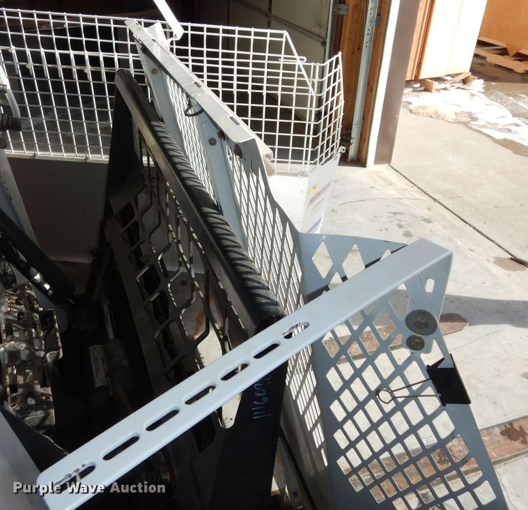 image for item JQ9991 (2) Weather Guard cage dividers