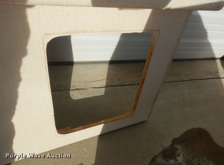 image for item JQ9992 (3) countertops