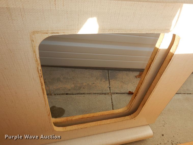 image for item JQ9992 (3) countertops