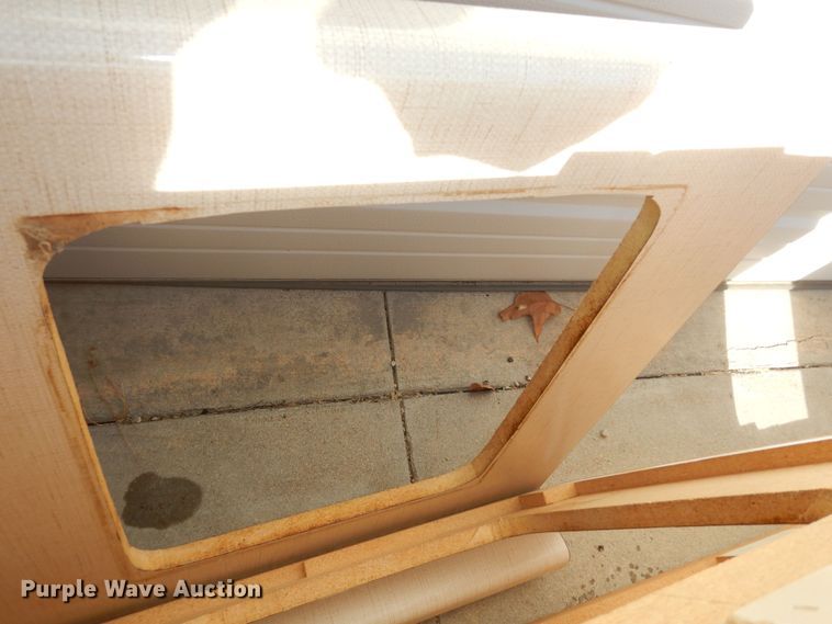 image for item JQ9992 (3) countertops