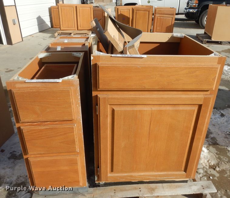 image for item JQ9994 (17) wood cabinets