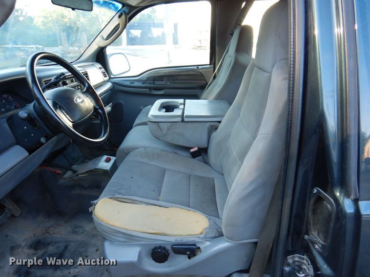 image for item KF9498 2004 Ford F250 Super Duty XL  SuperCab pickup truck