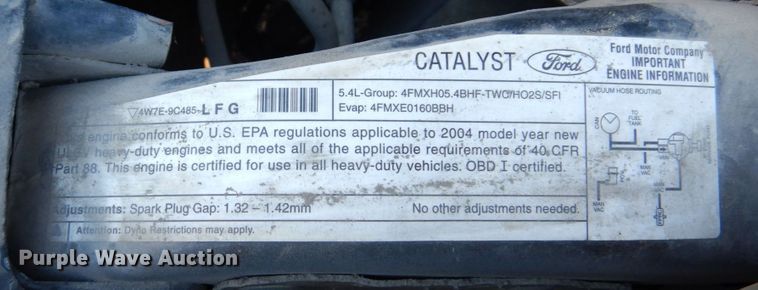 image for item KF9498 2004 Ford F250 Super Duty XL  SuperCab pickup truck